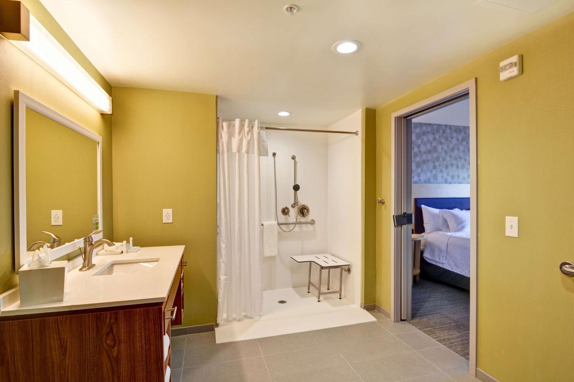 โฮม2 สวีท บาย ฮิลตัน วินส์ตัน-ซาเล็ม เฮนส์ มอลล์ Hotel วินสตัน-ซาเลม ภายนอก รูปภาพ